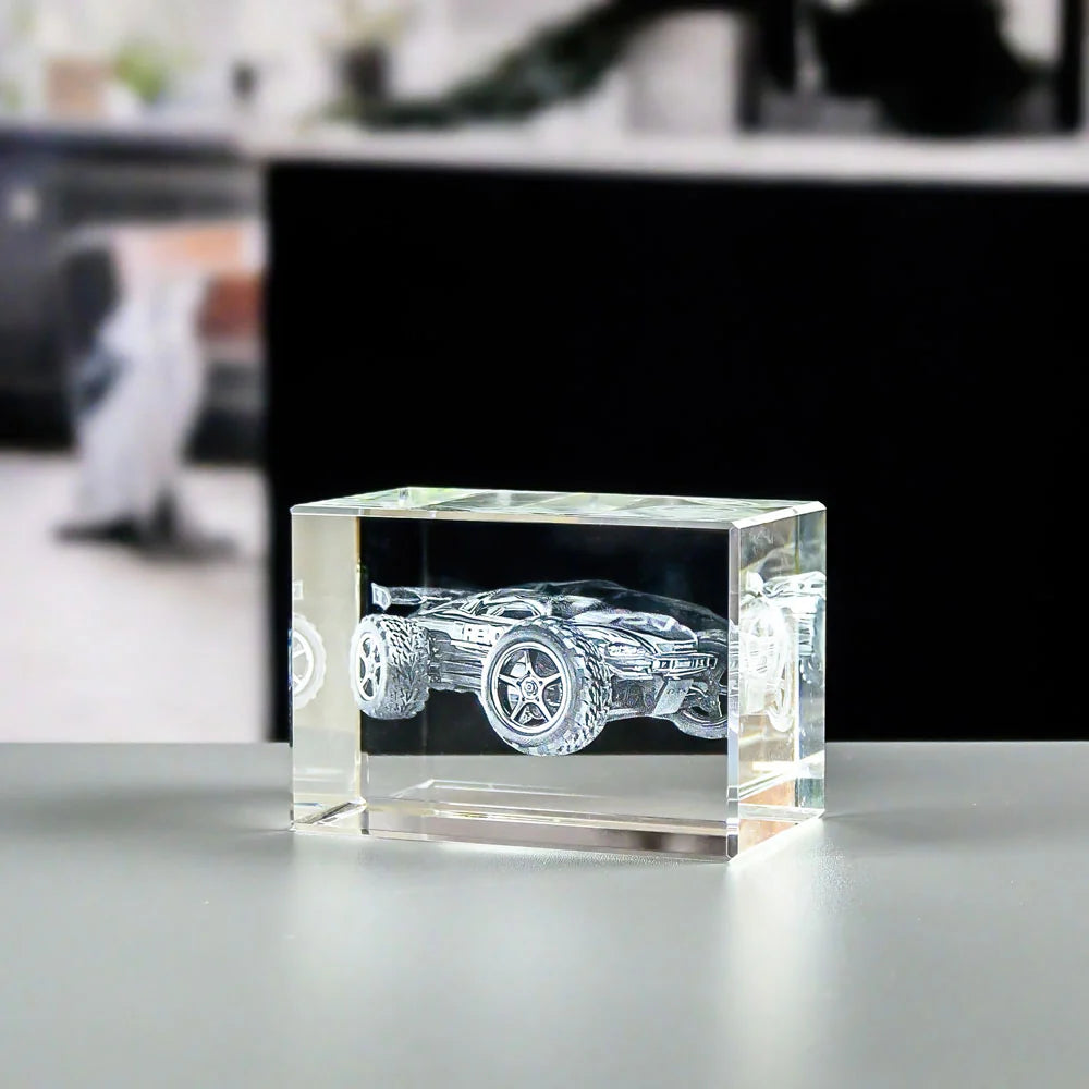 Rektangulær krystallkube 11 x 7,5 x 6,5 cm pris til ansatte med logo